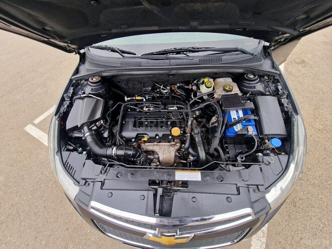 Chevrolet Cruze 2015, 260,000 km - 1.4 л - Gəncə