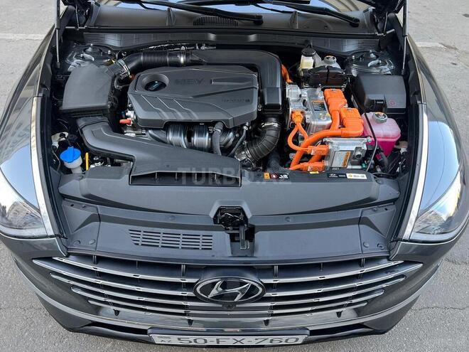 Hyundai Sonata-10