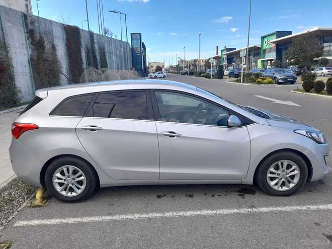 Hyundai i30-5