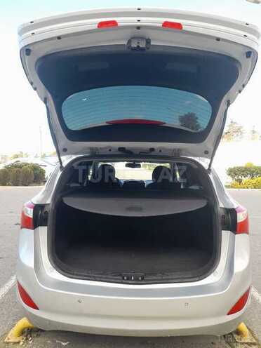 Hyundai i30-12