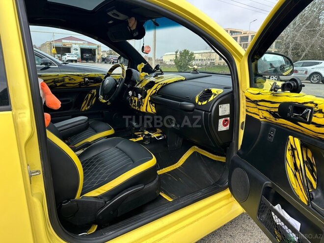 Volkswagen Beetle 2001, 180,294 km - 2.0 l - Şirvan