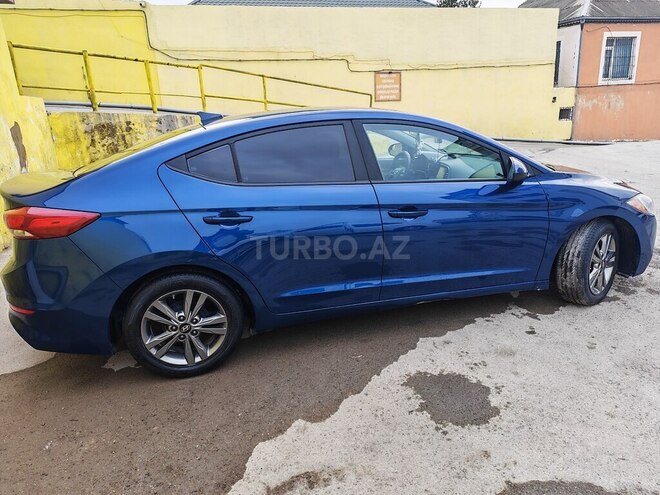 Hyundai Elantra 2017, 160,495 km - 2.0 л - Bakı