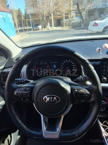 Kia Stonic 2017, 68,300 km - 1.6 l - Sumqayıt