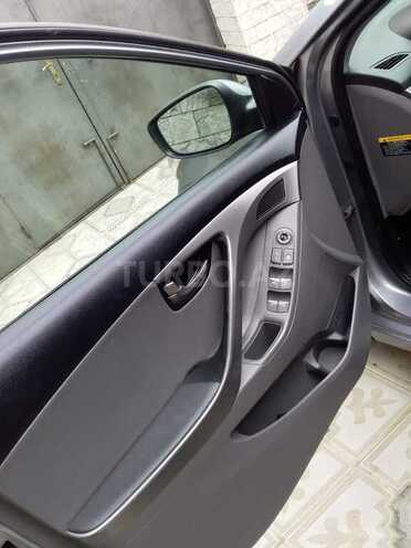 Hyundai Elantra 2011, 198,000 km - 1.8 l - Bakı