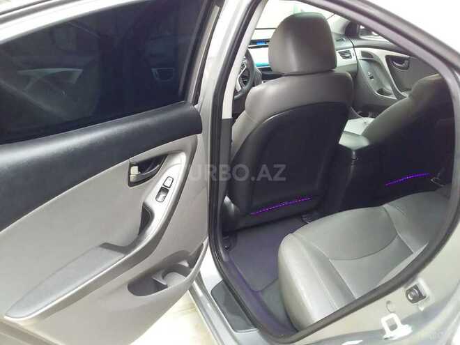 Hyundai Elantra 2011, 198,000 km - 1.8 l - Bakı