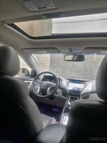 Hyundai Elantra 2011, 198,000 km - 1.8 l - Bakı