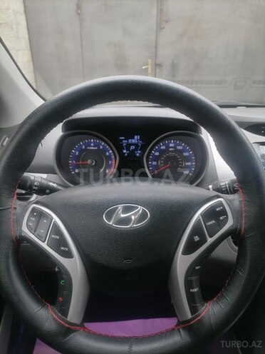 Hyundai Elantra 2011, 198,000 km - 1.8 l - Bakı