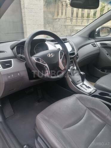 Hyundai Elantra 2011, 198,000 km - 1.8 l - Bakı