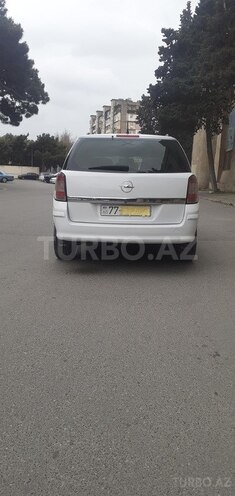 Opel Astra-2