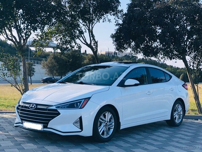 Hyundai Elantra 2019, 100,000 km - 2.0 l - Bakı