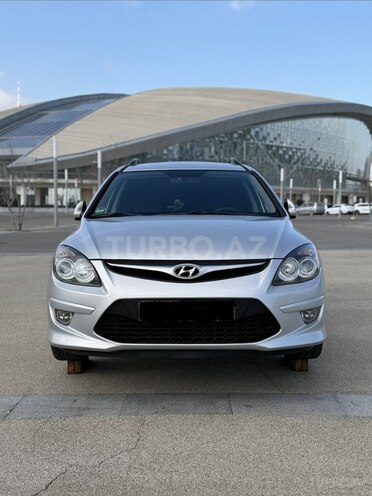 Hyundai i30 2011, 253,000 km - 1.6 л - Bakı