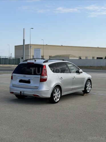 Hyundai i30 2011, 253,000 km - 1.6 л - Bakı