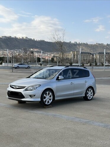 Hyundai i30 2011, 253,000 km - 1.6 л - Bakı