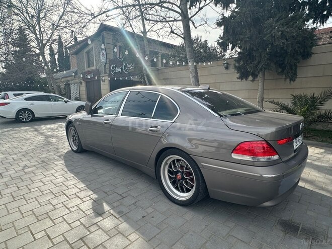 BMW 745-5