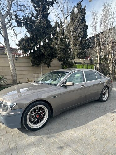 BMW 745-2