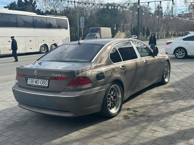BMW 745-10