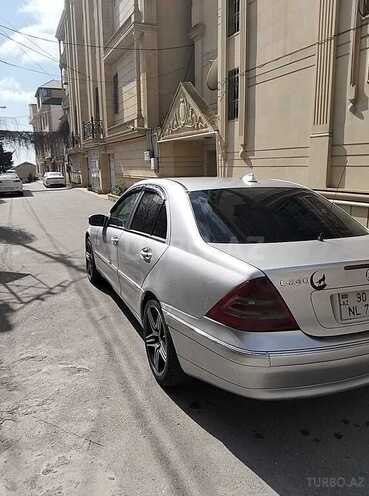 Mercedes C 240 2000, 210,000 km - 2.6 л - Bakı