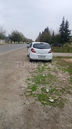 Opel Corsa 2007, 386,000 km - 1.3 l - Biləsuvar