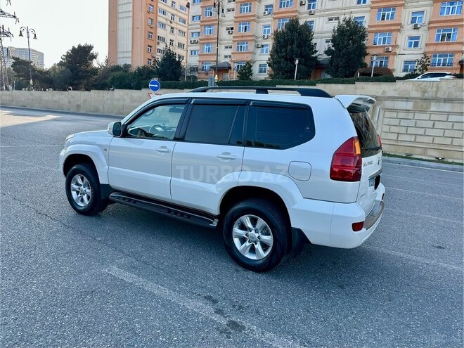 Toyota Land Cruiser Prado 2008, 201,296 km - 2.7 л - Bakı