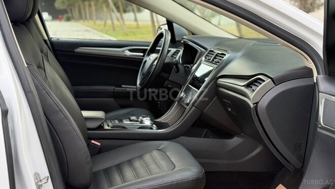 Ford Fusion (North America) 2017, 194,892 km - 2.0 л - Bakı