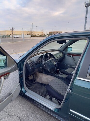 Mercedes C 180 1995, 364,167 km - 1.8 л - Bakı