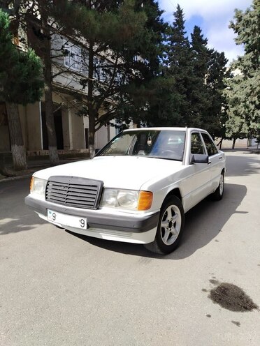 Mercedes 190 1990, 300,000 km - 2.0 л - Bakı