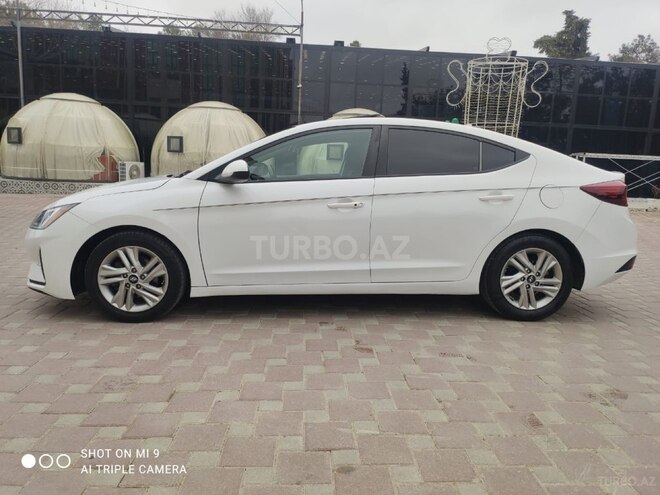 Hyundai Elantra 2020, 176,000 km - 2.0 l - Şirvan