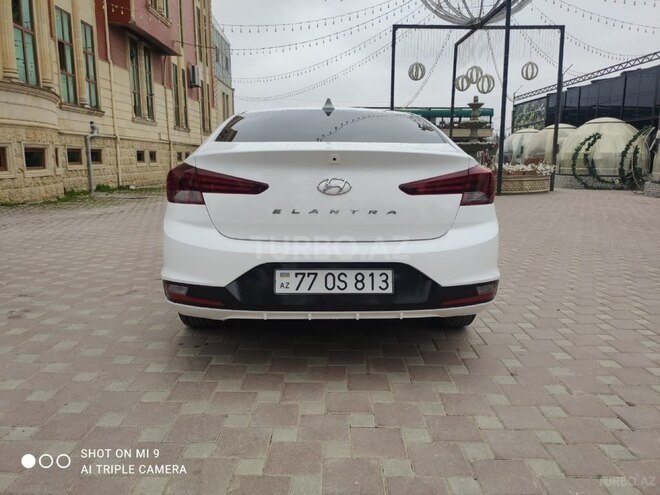 Hyundai Elantra 2020, 176,000 km - 2.0 l - Şirvan