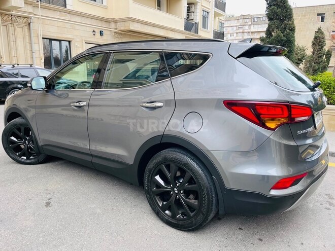 Hyundai Santa Fe 2017, 82,000 km - 2.4 л - Bakı