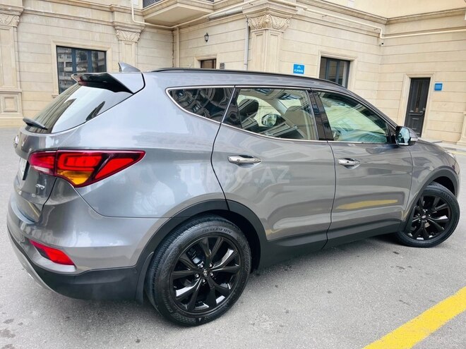 Hyundai Santa Fe 2017, 82,000 km - 2.4 л - Bakı