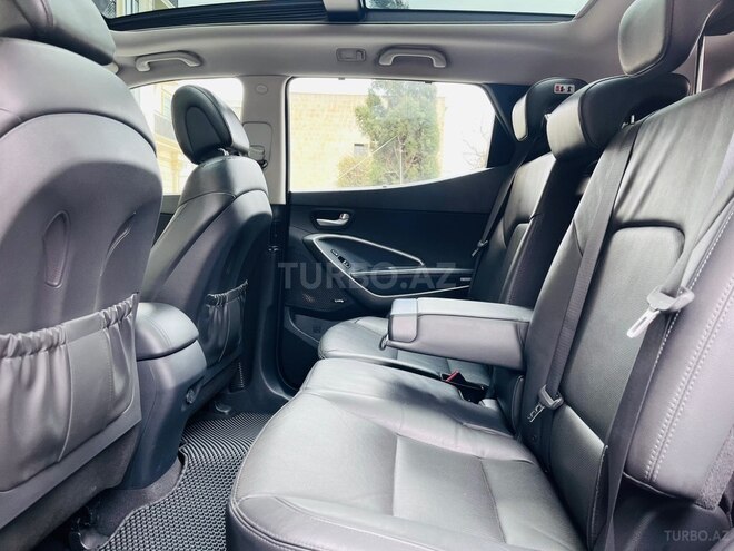 Hyundai Santa Fe 2017, 82,000 km - 2.4 л - Bakı