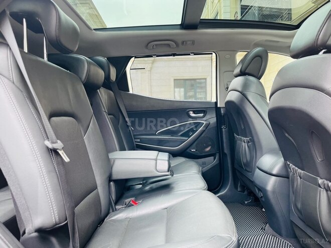 Hyundai Santa Fe 2017, 82,000 km - 2.4 л - Bakı
