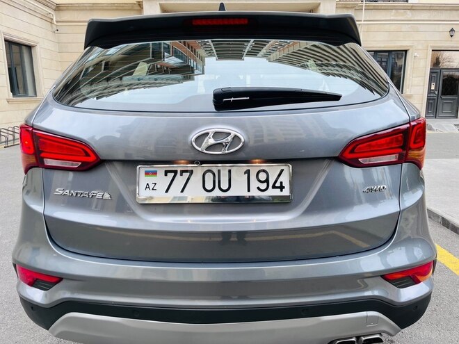 Hyundai Santa Fe 2017, 82,000 km - 2.4 л - Bakı