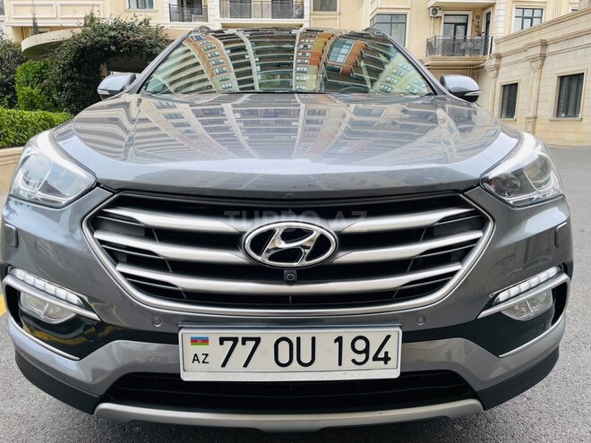 Hyundai Santa Fe 2017, 82,000 km - 2.4 л - Bakı