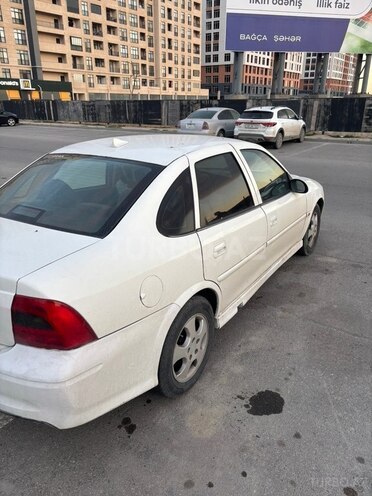 Opel Vectra 1999, 335,000 km - 1.8 l - Sumqayıt