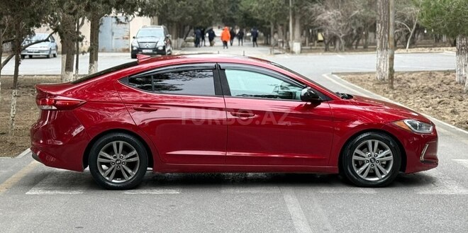 Hyundai Elantra 2017, 178,000 km - 2.0 l - Bakı