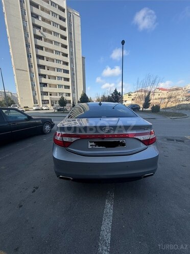 Hyundai Grandeur 2016, 190,000 km - 2.2 л - Bakı