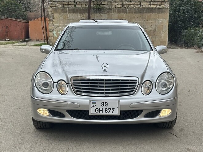 Mercedes E 240 2002, 297,415 km - 2.6 l - Bakı
