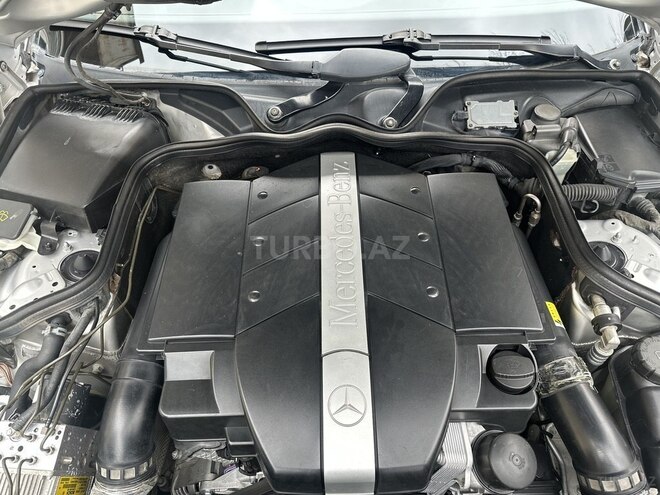 Mercedes E 240 2002, 297,415 km - 2.6 l - Bakı