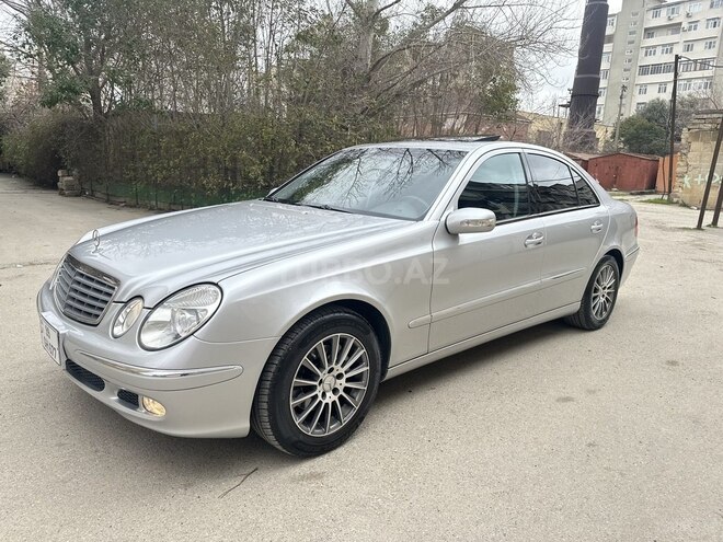 Mercedes E 240 2002, 297,415 km - 2.6 l - Bakı