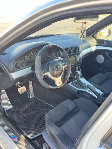 BMW 525 2001, 335,100 km - 2.5 l - Bakı