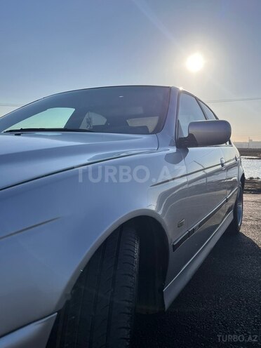 BMW 525 2001, 335,100 km - 2.5 l - Bakı