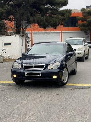 Mercedes C 180 2000, 240,545 km - 2.0 л - Bakı
