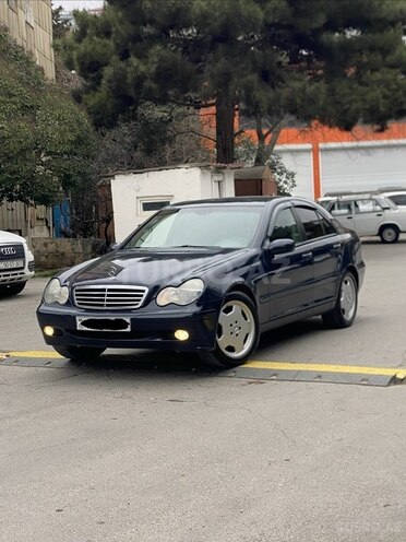 Mercedes C 180 2000, 240,545 km - 2.0 л - Bakı