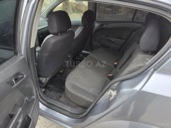 Opel Astra 2004, 175,000 km - 1.4 л - Mingəçevir