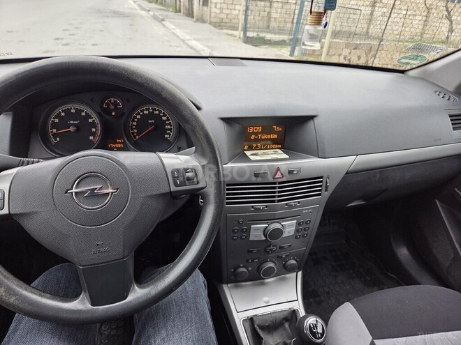 Opel Astra 2004, 175,000 km - 1.4 л - Mingəçevir