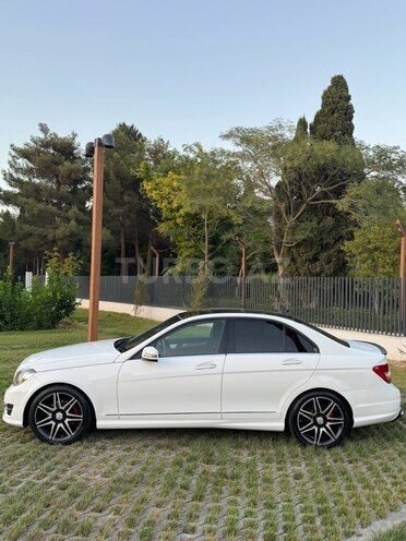 Mercedes C 250 2014, 241,120 km - 1.8 l - Bakı