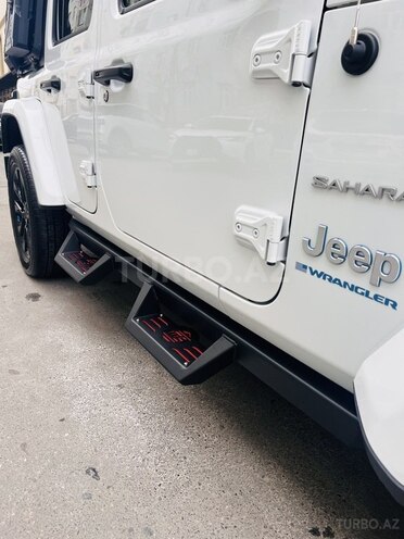 Jeep Wrangler-6