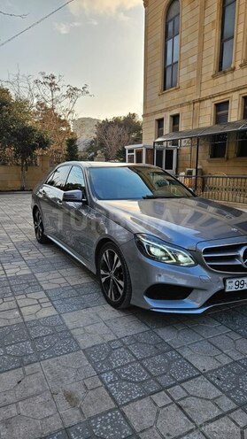 Mercedes E 250 2014, 257,000 km - 2.1 л - Bakı
