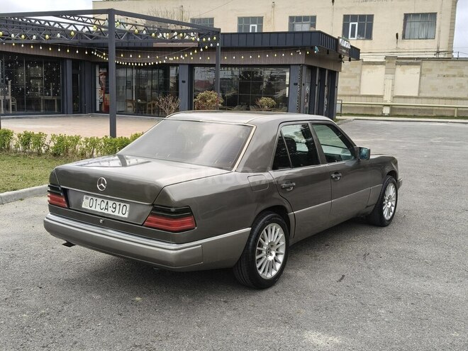 Mercedes 200 E 1992, 385,000 km - 2.0 л - Bakı